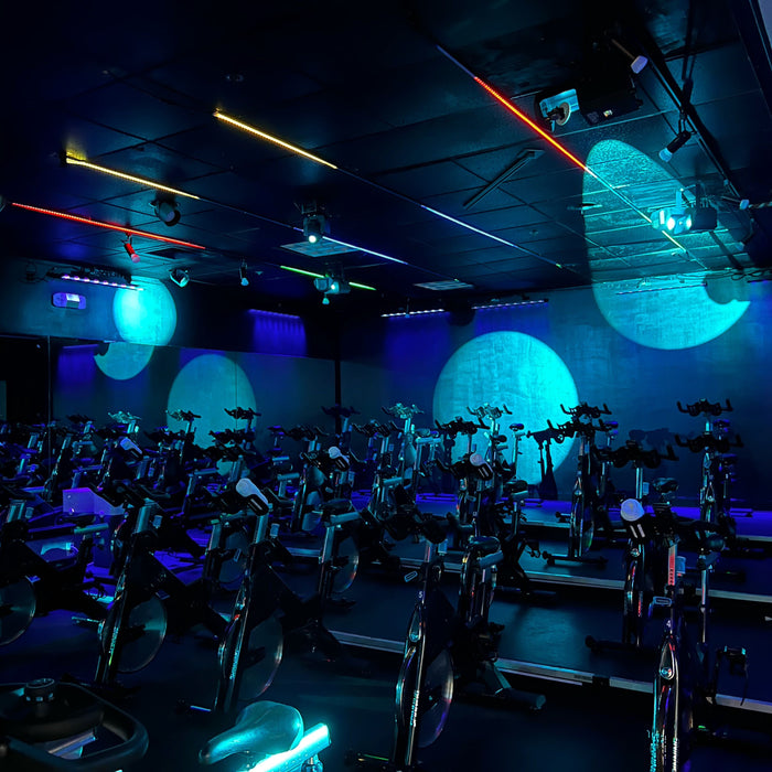 5 Practical Tips on How to Enhance Your Fitness Classes with Lighting